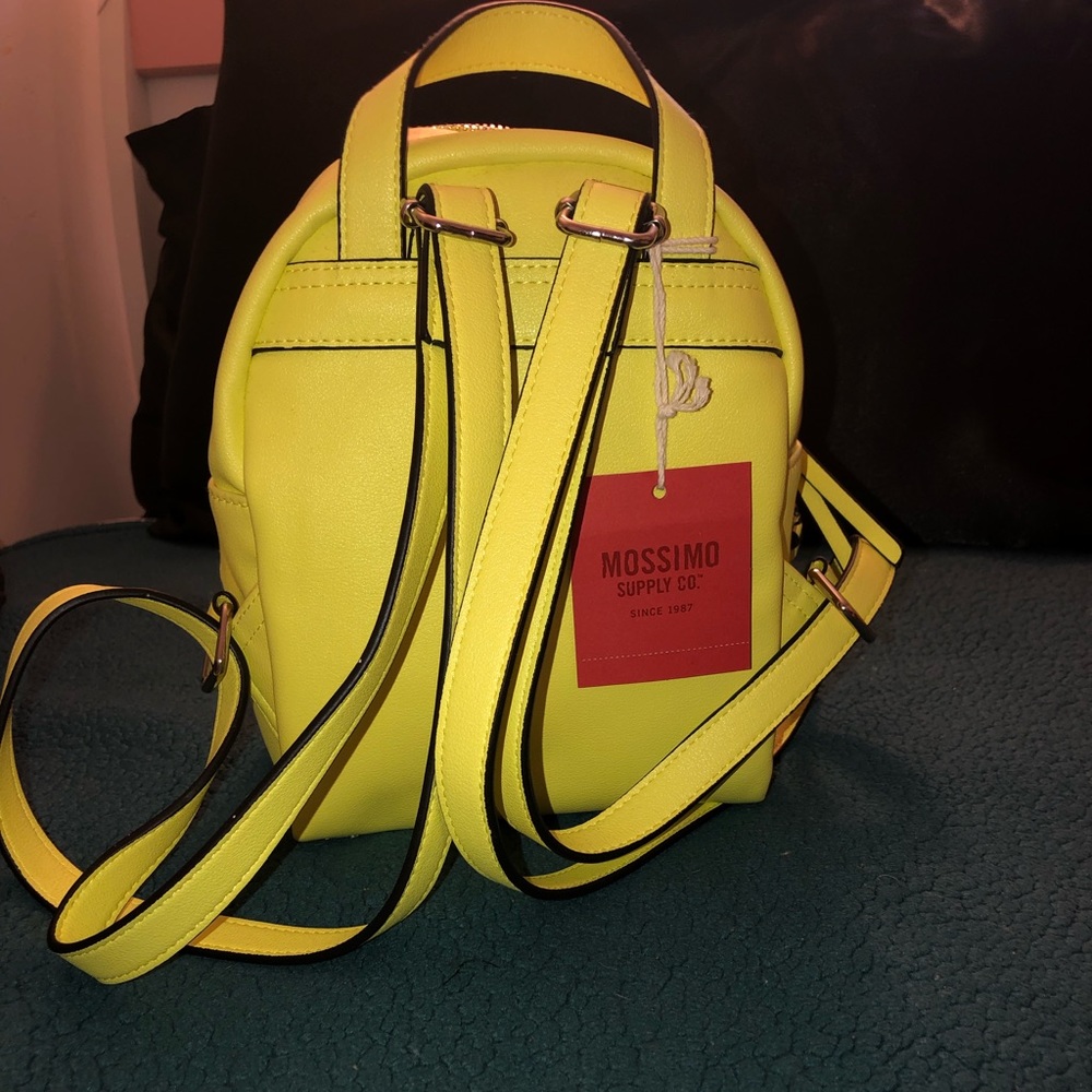 Mossimo mini backpack - Picture 2 of 2